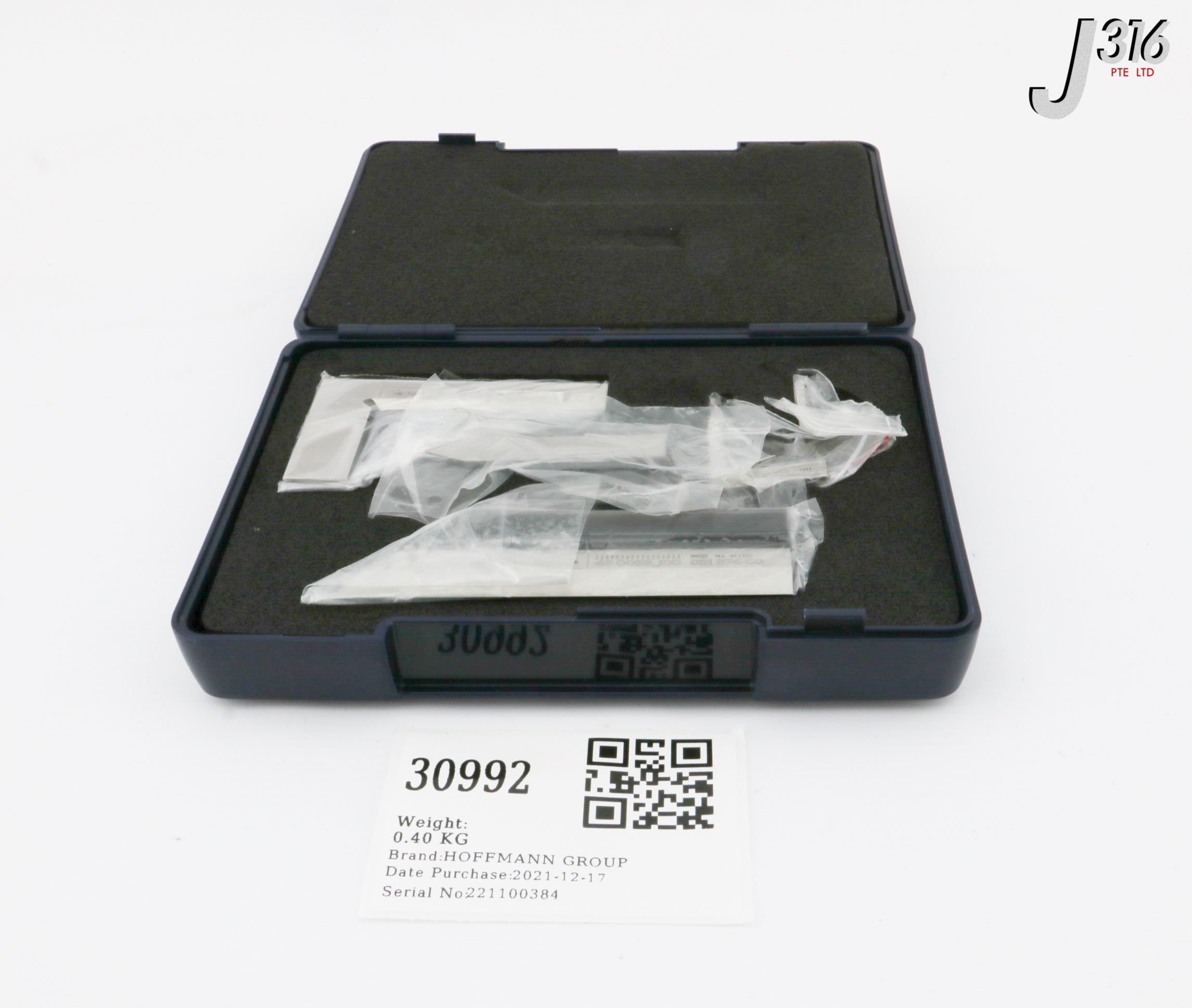 ボタン 30992-02.jpg